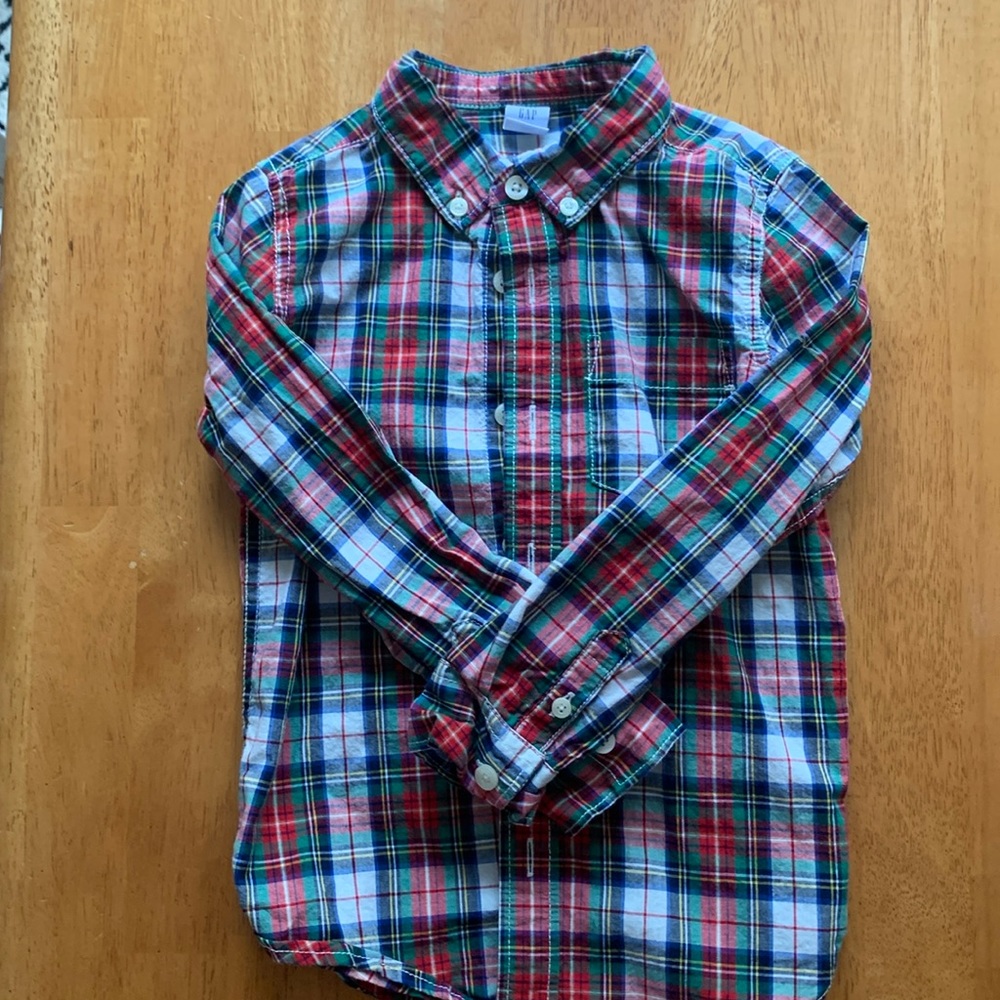 Like new, worn once for holiday.  GAP size 5 years toddler button down shirt